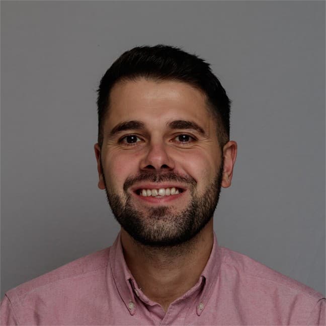 Enis Ahmeti
